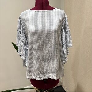 Chelsea & Theodore Blue and White peasant Ruffle Sleeve Blouse medium